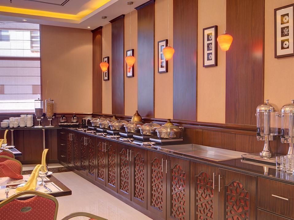 Fortune Grand Hotel Apartment Дубай Экстерьер фото