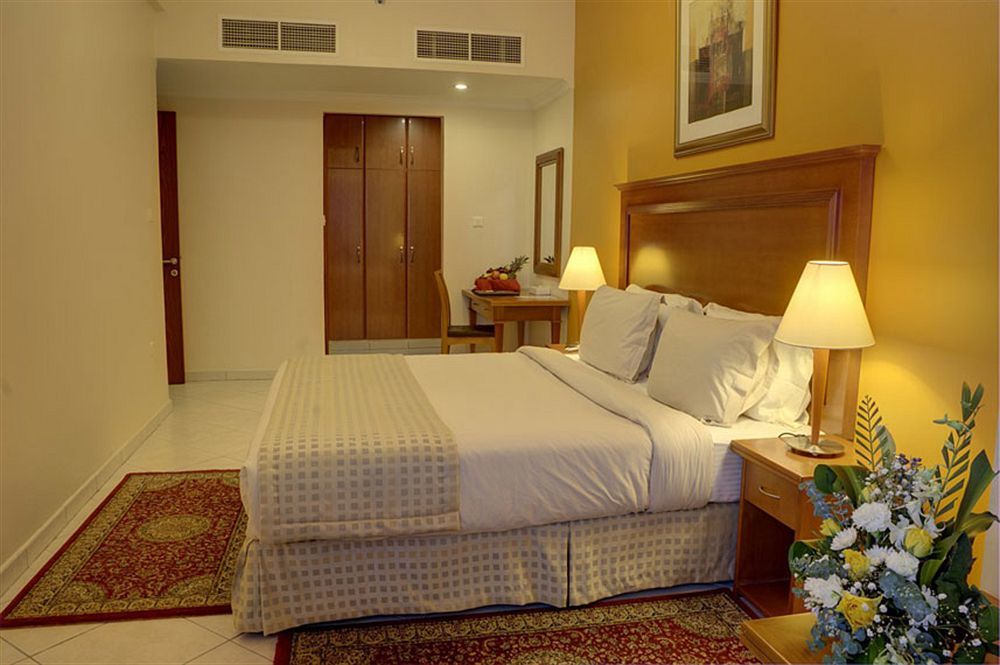 Fortune Grand Hotel Apartment Дубай Экстерьер фото