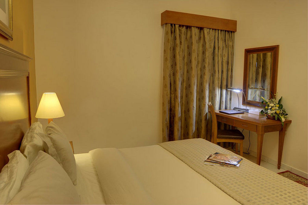 Fortune Grand Hotel Apartment Дубай Экстерьер фото