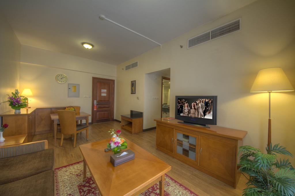 Fortune Grand Hotel Apartment Дубай Экстерьер фото