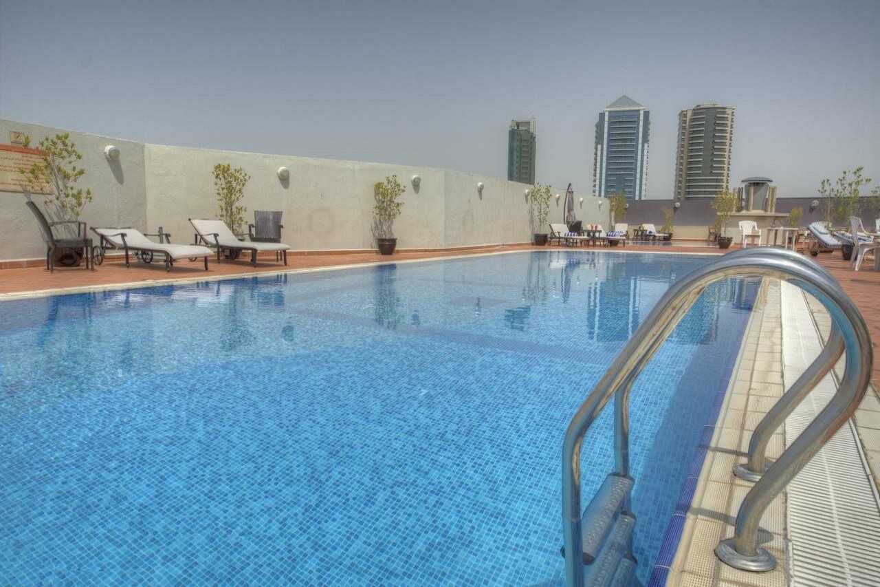 Fortune Grand Hotel Apartment Дубай Экстерьер фото