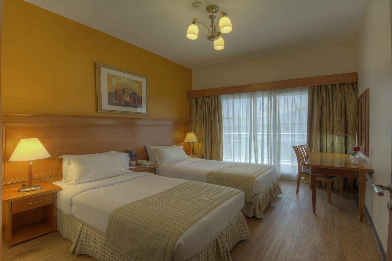 Fortune Grand Hotel Apartment Дубай Экстерьер фото
