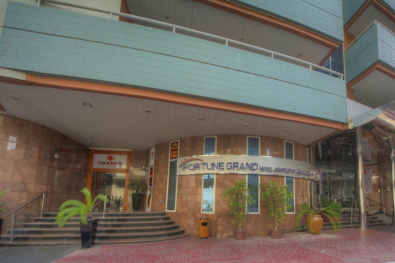 Fortune Grand Hotel Apartment Дубай Экстерьер фото