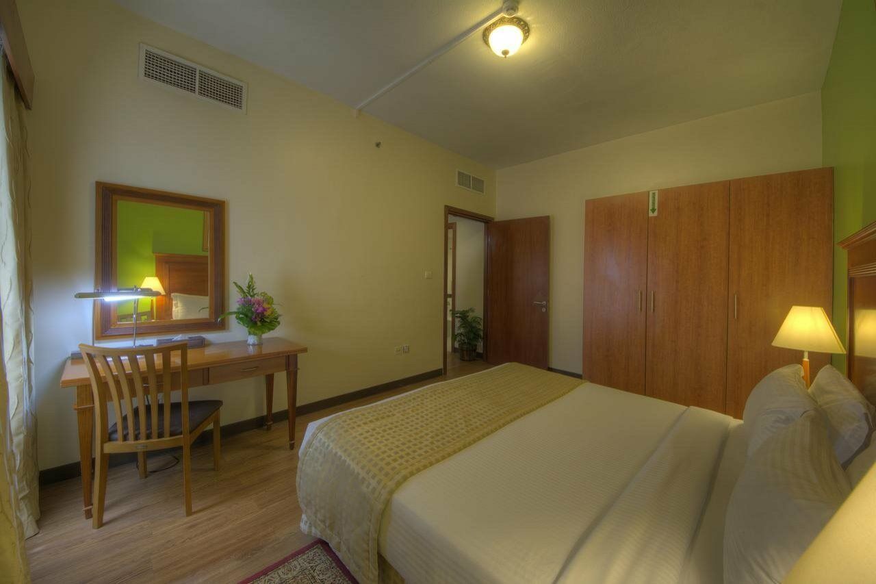 Fortune Grand Hotel Apartment Дубай Экстерьер фото